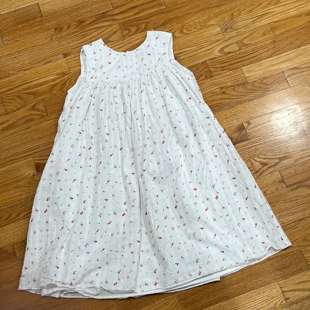 Stunning BONPOINT white with pink flowers sleeveless dress.